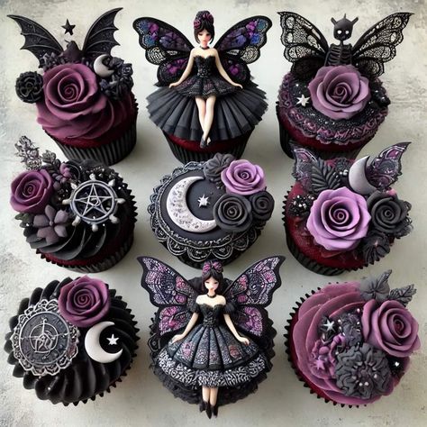 Gothic Birthday Cakes, Gothic Cake, Halloween Wedding Cakes, Old Souls, Cupcakes Decorados, Floral Wedding Cake, Crazy Cakes, Pretty Birthday Cakes, Novelty Cakes