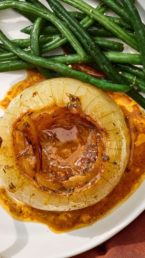 Mama's Secret Is Out—This Old-Fashioned Onion Recipe Is Making A Comeback Onion Crisps Recipe, Baked Onions And Cheese, Oven Baked Onions, Onion Recipes Baked, Healthy Onion Recipes, Baked Onions Recipe Simple, Roasted Onions Oven, Onion Side Dish Recipes, Onion Boil Recipe