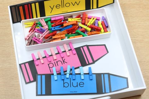 Preschool Table Centers, Busy Box Preschool, Fine Motor Tubs Preschool, Preschool Center Ideas Work Stations, Morning Tubs For Preschool, Color Centers For Preschool, Fine Motor Bins For Kindergarten, Prek Task Boxes, Toddler Task Boxes