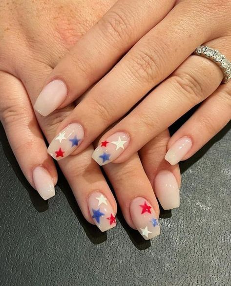 Patriotic Nails Design, Firework Nails, America Nails, Patriotic Nails, Usa Nails, Western Nails, Fourth Of July Nails, Cute Simple Nails, 4th Of July Nails