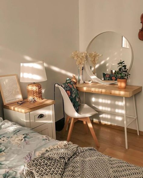 Cozy Room Decor, Room Makeover Bedroom, Room Makeover Inspiration, Cozy Room, Room Inspiration Bedroom, Room Ideas Bedroom, Home Room Design, Aesthetic Room Decor, Room Decor Bedroom