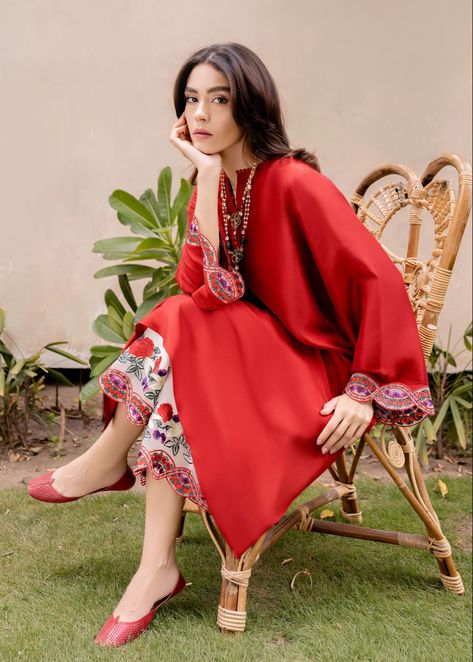 Sadaf Fawad Khan, Plain Suits, Fawad Khan, Rose Vine, Rose Vines, Silk Tunic, Suit Designs, Punjabi Suits, Fashion Consultant