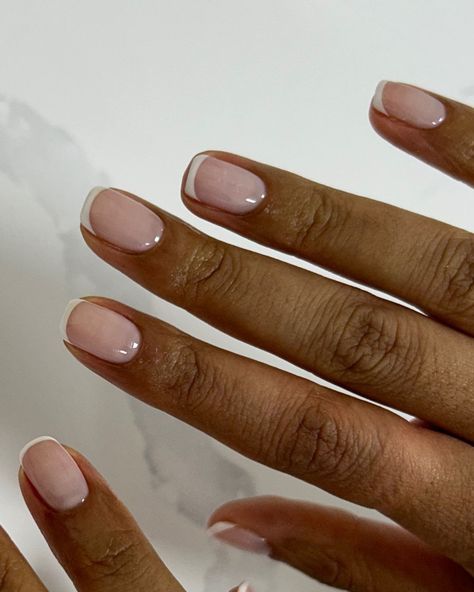 Muted French Nails, Muted French Manicure, Modest Nails, Russian Manicure, French Manicures, Toe Nail Color, Fall Gel Nails, Subtle Nails, Ombre Acrylic Nails