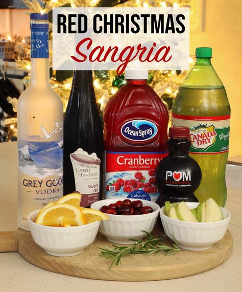 Red Christmas sangria is a festive twist on a red wine sangria with vodka, cranberry and pomegranate. This makes a perfect holiday cocktail! Red Christmas Sangria Recipe, Holiday Sangria Recipes Christmas, Red Sangria Recipes With Vodka, Cranberry Wine Cocktail, White Wine Christmas Sangria, Christmas Sangria Recipes Easy, Cranberry Sangria Recipes, Sparkling Sangria Recipes, Sangria Recipes Red