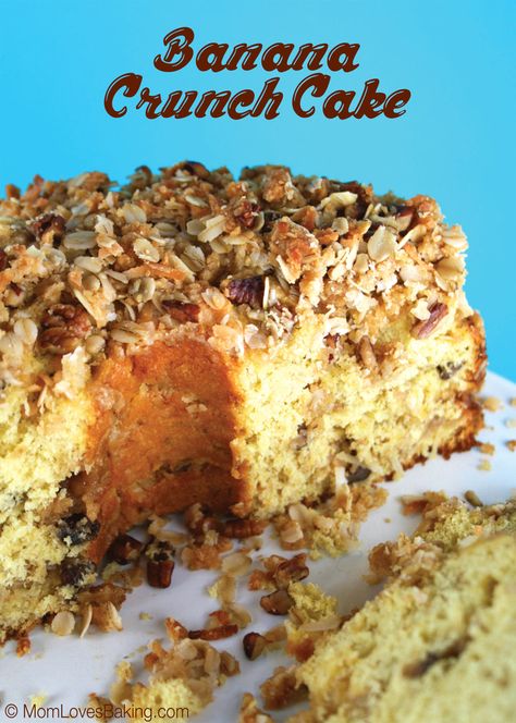 Banana Crunch Cake was one of two winners at the Pillsbury Bake-Off in 1973. It's easy and delicious! #bananacake Banana Crunch Cake Recipe, Banana Crunch Cake, Crunch Cake Recipe, Banana Cake Mix, Sour Cream Pound Cake, Crunch Cake, Banana Cake Recipe, Baked Banana, Cake Mix Recipes