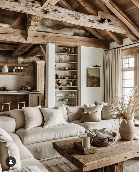 Southwest French Country, Living Room Magnolia, Rustic Home Decor Living Room Cozy, Rustic Modern House Decor, Unique Interior Design Creative, Tuscany Farmhouse, Modern Cottage Living Room, Country Chic Living Room, Rustic Living Rooms