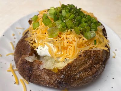 Culturally Confused: America's Test Kitchen: Best Baked Potato American Test Kitchen, Cooks Country Recipes, Best Baked Potato, Sides Recipes, Country Recipes, Baked Potato Recipes, America's Test Kitchen Recipes, America's Test Kitchen, Americas Test Kitchen