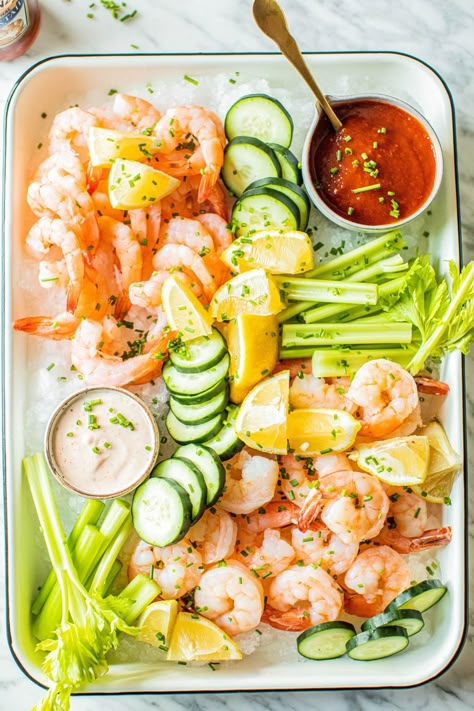 Shrimp Cocktail Board, How To Display Shrimp Cocktail For A Party, Party Shrimp Cocktail, Shrimp And Cocktail Sauce Display, Shrimp Cocktail For Party, Shrimp Cocktail Platter Display, Shrimp Platter Display, Shrimp Presentation Ideas, How To Display Shrimp Cocktail