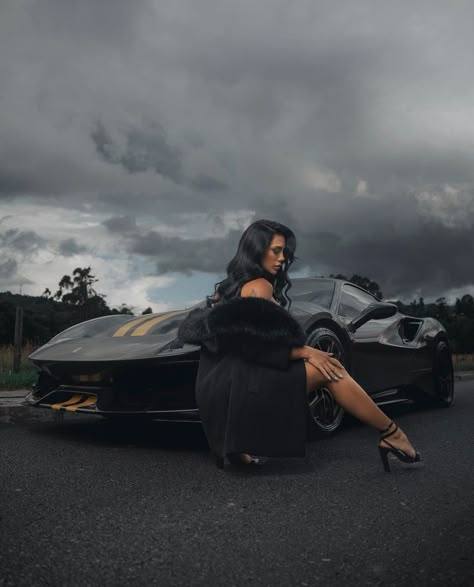 Women Cars Photography, Female Model Car Photoshoot, Car Modeling Poses, In The Road Photoshoot, Corvette Model Photoshoot, How To Pose With Car, Car Photoshoot Birthday, Car Posing Photo Ideas, Prom Car Photoshoot