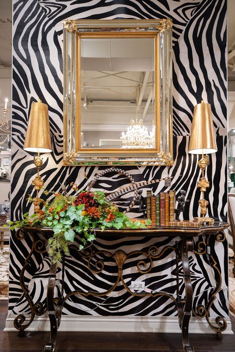 Zebra Print Interior Design, Safari Decor Living Room, Safari Furniture, Zebra Living Room, Zebra Print Decor, Zebra Print Bedroom, Zebra Print Walls, Gold Lamps, Zebra Decor