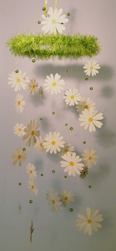 Daisies Nursery Mobile Daisies Nursery, Modern Crib Mobile, Mobile Sculpture, Cot Mobile, Baby Necessities, Nursery Mobile, Crib Mobile, 4 Seasons, Art Activities