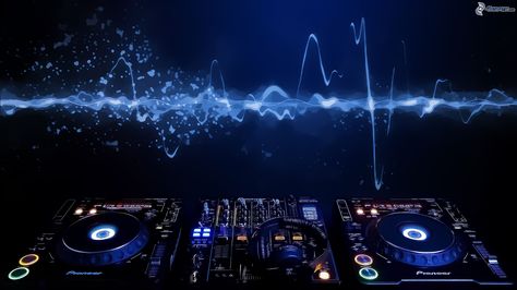 Learn how to make cool beatse with no experience! (look in digital product section) http://nickscoolelectronics.weebly.com/ Robert Miles, Dj Download, A State Of Trance, Remix Music, House Dance, Dj Images, Ultra Music Festival, Trance Music, Best Dj