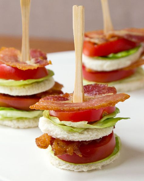 A mini, two-bite version of a classic BLT. This one is double-stacked and open faced, held together by a cocktail fork. Tomato Tea, Mini Blt, Fingerfood Recipes, Recipe Appetizers, Tea Sandwich, Bacon Lettuce Tomato, Tea Sandwiches Recipes, Tomato Recipe, Oscar Mayer