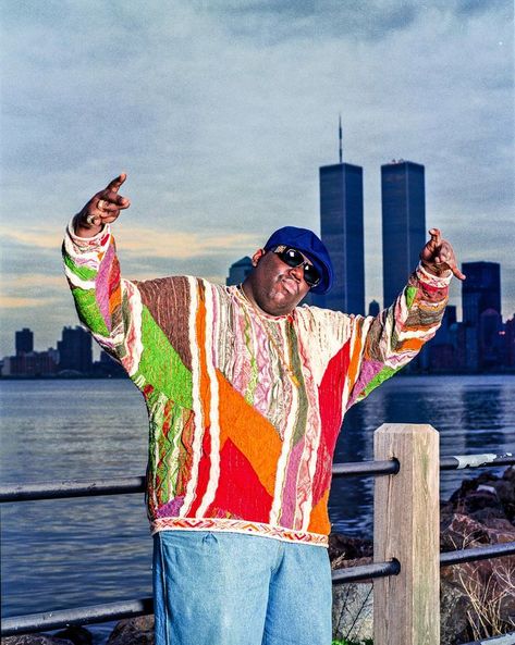 Biggie Smalls Art, Black Timbs, 90s Rappers Aesthetic, 90s Rappers, Coogi Sweater, 90s Rap, 90s Hip Hop Fashion, Real Hip Hop, Biggie Smalls