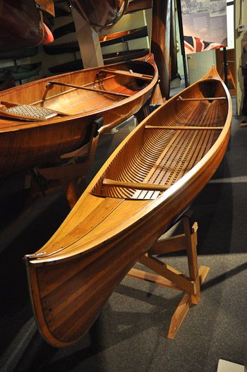 Canadian Canoe, Canoe Plans, Wood Kayak, Cedar Strip Canoe, Wooden Kayak, Wood Canoe, Canoe Building, Wooden Canoe, Canoe Boat