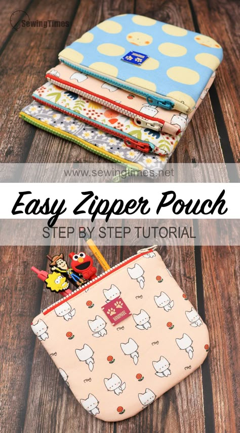 Easy Half Moon Pouch 💖 How to sew a Zipper Pouch - Great for Beginners! Sew A Zipper Pouch, Feed Sack Bags, Easy Zipper Pouch, Upcycled Denim Diy, Lined Zipper Pouch, Sew A Zipper, Diy Pouch, Sew Bags, Pouch With Zipper