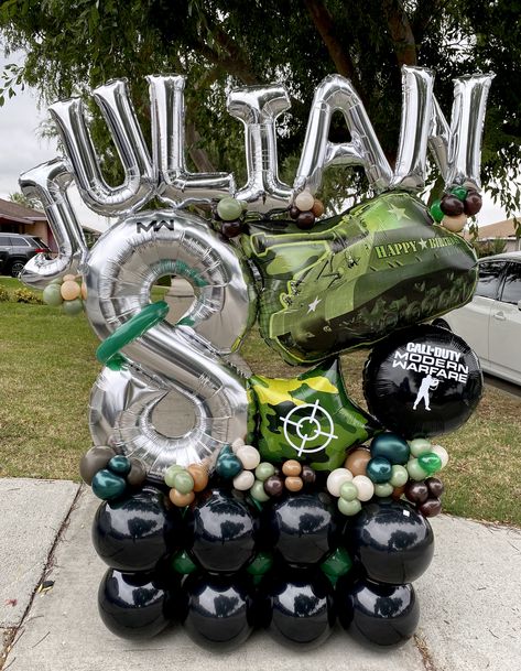 Call of duty birthday party balloons Call Of Duty Birthday Party Decorations, Call Of Duty Birthday Party Ideas, Call Of Duty Theme Party, Call Of Duty Birthday Party, 7th Birthday Party For Boys, Xbox Birthday Party, Basketball Party Decorations, Army's Birthday, Birthday Party Balloons