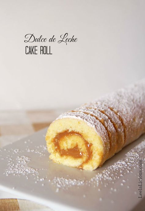 Dulce de Leche Cake Roll ~ re-pinned by foodiechecks.com ~ food and beverage-themed personal checks. Jelly Rolls Recipe, Filet Mignon Chorizo, Roulade Cake, Jelly Roll Cake, Leche Cake, Swiss Roll Cake, Cake Roll Recipes, Roll Recipes, Roll Recipe