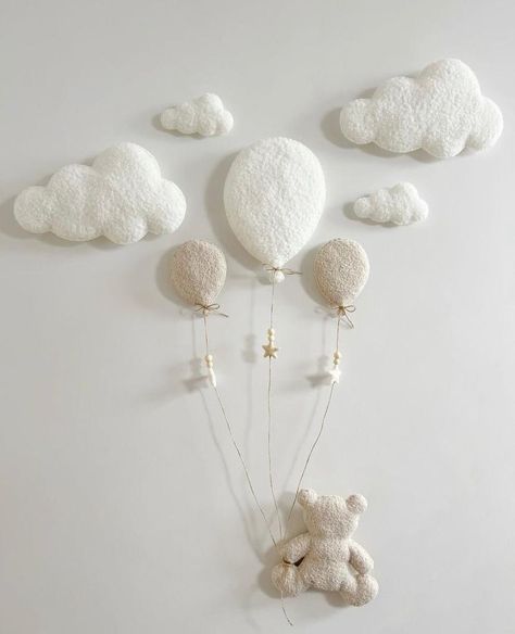 Nursery Floating Shelves, Neutral Baby Room, Small Space Nursery, Bedroom Ideas For Small Rooms Cozy, Hot Air Balloon Nursery, Baby Boy Nursery Themes, Glamour Decor, Baby Art Projects, Baby Room Neutral