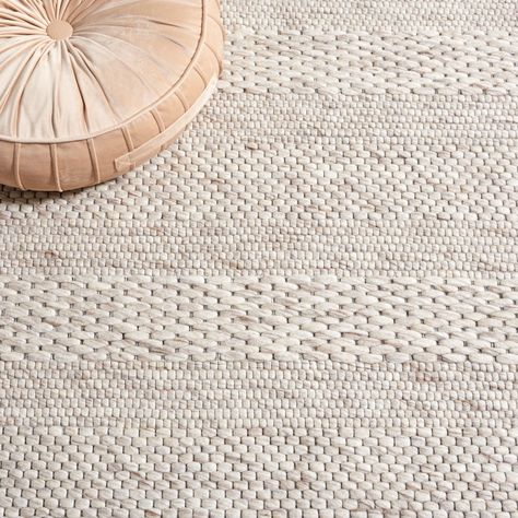 Light Jute Rug, Guest Bedroom Rugs, Round Cream Rug, Beautiful Area Rugs, Japandi Rugs Living Room, Beige Area Rugs In Living Room, 6x9 Rug Under King Bed, Cream Textured Rug, Plain Rugs In Living Room