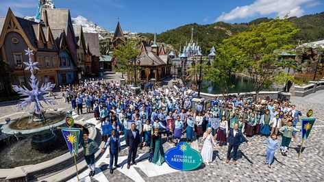 How Cast Members Became Citizens of Arendelle to Bring World of Frozen to Life at Hong Kong Disneyland Hk Disneyland, Disney University, Royal Invitation, Snow In Summer, Hong Kong Disneyland, Cast Member, Guest Experience, Grand Entrance, Disneyland Resort