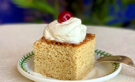 Tres Leches Cake Recipe Pioneer Woman, Mexican Postres, Mexican Baking, Flour Desserts, Cake Flour Recipe, Swans Down Cake Flour, Mexican Pastries, Tres Leches Cake Recipe, Snowball Cookie Recipe