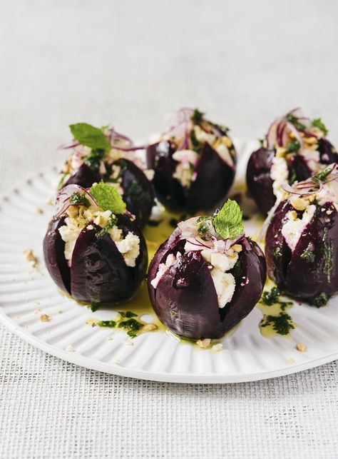 Beetroot love gutsy flavours. Filled with ricotta and a tangy dressing, it makes a great antipasti, light lunch or side dish. White Balsamic Vinaigrette, Beetroot Recipes, White Balsamic, Roasted Beets, Light Lunch, Balsamic Vinaigrette, Save Food, Meals For The Week, Beets