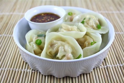 Crab Dumplings Recipe, Seafood Dumplings, Chinese Steamed Dumplings, Steamed Seafood, Steam Seafood, Seafood Linguine, Linguine Recipes, Wonton Recipes, Savory Foods