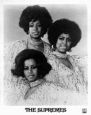 The Supremes L-R Cindy Birdsong (front) Mary Wilson and Jean Terrell Cindy Birdsong, 70s Black Women, Diana Ross Supremes, Throwback Music, Mary Wilson, The Supremes, Funk Music, R&b Artists, Soul Artists