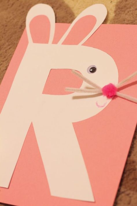 Super adorable! R is for rabbit. Prek Projects, R Is For Rabbit, Preschool Letter Crafts, Alphabet Crafts Preschool, Abc Crafts, Alphabet Letter Crafts, Abc Art, Funny English, Rabbit Crafts