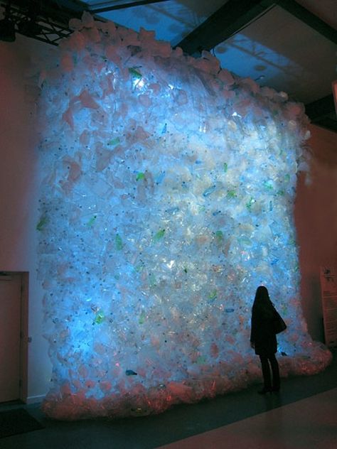 Katharine Harvey - Waterfall, 2010 - recycled plastic and fishing net Plastic Installation Art, Plastic In Ocean, Recycled Plastic Art Installation, Water Instalation Art, Fishing Net Art Installation, Glass Art Installation, Light Art Installation, Trash Art, Plastic Art