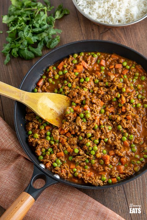 Beef Keema Recipe Indian, Keema Recipe Indian, Keema Curry Recipe, Beef Keema, Beef Recipes Easy Dinners, Keema Curry, Curry Healthy, Keema Recipe, Chicken Recipes Indian