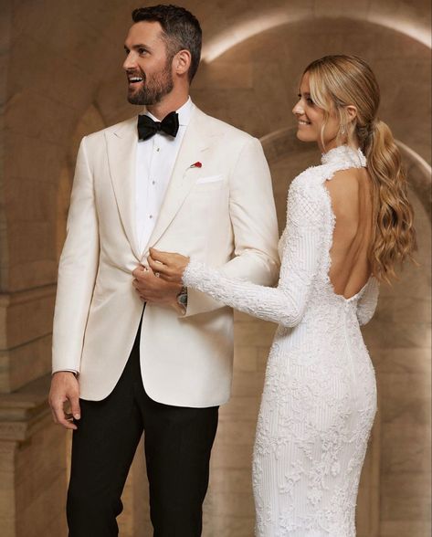 Kevin Love Wedding, Wedding Dresses Nyc, Kate Bock, Nyc Wedding Photography, Long Sleeve Wedding Gowns, Kevin Love, Welcome Party, Classy Wedding Dress, Napa Wedding