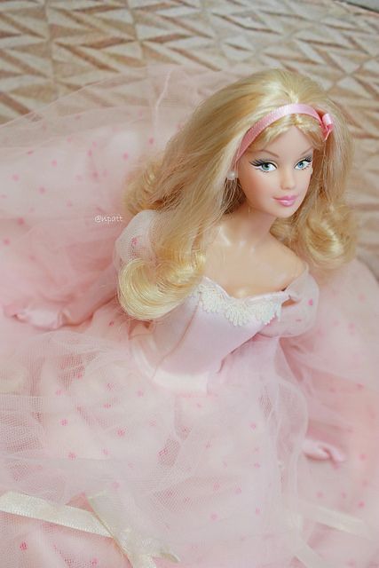 Birthday Wishes Barbie 2013 | Flickr - Photo Sharing! Birthday Wishes Barbie, Barbi Benton, Barbie Aesthetic, Barbie Style, Barbie Birthday, Beautiful Barbie Dolls, Barbie Collection, Barbie Friends, Barbie World