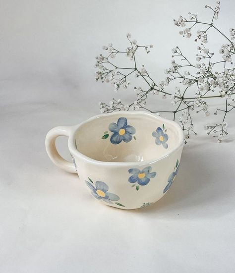 May Art, Ceramic Cafe, Diy Pottery Painting, Pretty Mugs, Flower Festival, Tassen Design, Keramik Design, Pottery Crafts, Diy Pottery