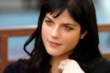 Selma Blair | MovieWeb Will Smith And Family, Brunette Actresses, Doug Jones, Blonde Actresses, Cruel Intentions, Selma Blair, Legally Blonde, Catherine Zeta Jones, Sarah Michelle Gellar