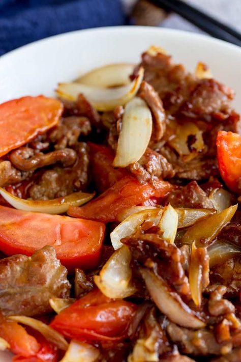 Restaurant style Cantonese beef and tomato stir fry is so easy to make at home and tastes better than takeout. This delicious Chinese recipe is healthy and quick to make. Plus the sauce is delicious over rice or make it even more healthier and serve with stir fried veggies. This is one of my Dad's favorite takeaway dishes so making it at home and gluten free is a big plus in our house! #takeoutrecipe #takeawayathome #beefstirfry #beefandtomato Chinese Beef And Tomato Recipe, Beef Tomato Recipe, Cantonese Beef, Tomato Stir Fry, Beef Satay Recipe, Stir Fried Veggies, Fried Veggies, Beef Stir Fry Recipes, Asian Beef