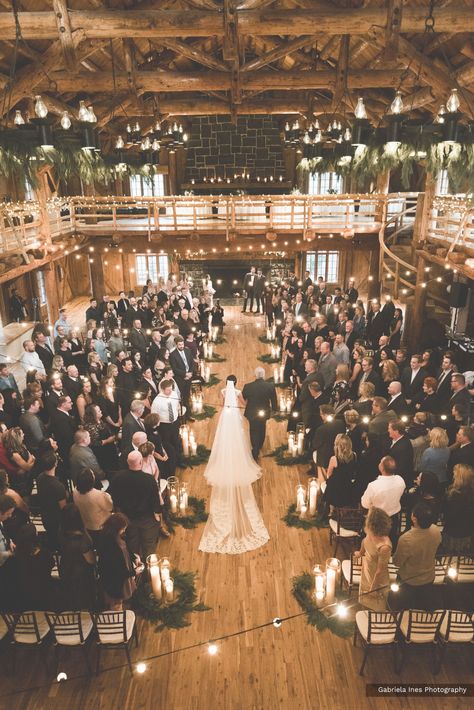 Photos Wedding Venue Bend Oregon - Sunriver Resort | Sunriver Resort Sunriver Oregon Wedding, Sunriver Resort Wedding, Sunriver Oregon, Sunriver Resort, Wedding Venues Oregon, Public Golf Courses, River Lodge, Cascade Mountains, High Desert