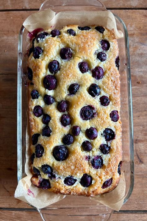 Lemon Blueberry Quick Bread Lemon Blueberry Quick Bread, Blueberry Quick Bread, Blueberry Breakfast Cake, Lemon Blueberry Bread, Summer Baking, Blueberry Bread, Blueberry Scones, Cinnamon Raisin, No Knead