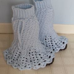 Crochet Legwarmers with Flare | Free Crochet Pattern Crochet Fishnet Stockings Pattern Free, Nonbinary Style, Crochet Leg Warmers Free Pattern, Flared Leg Warmers, Crochet Legwarmers, Legwarmers Pattern, Ankle Warmers, Crochet Pants Pattern, Leg Warmers Crochet Pattern