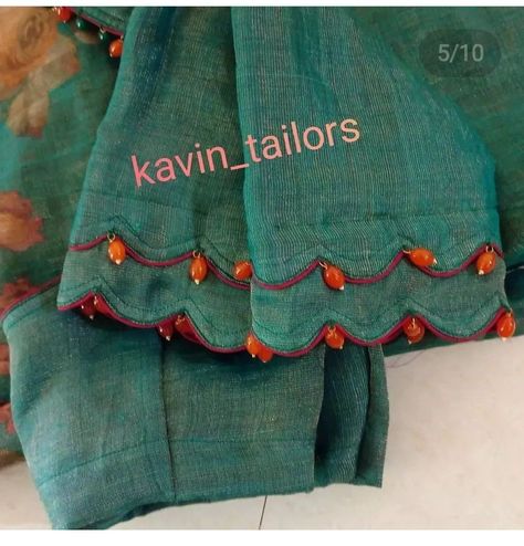 Blouse Sleeves Hangings, Pattu Sari Blouse Designs Latest, Pattu Saree Blouse Designs Simple Latest, Jamdani Blouse, Normal Blouse Designs, Latest Model Blouses, Normal Blouse, Plain Blouse Designs, Lace Blouse Design