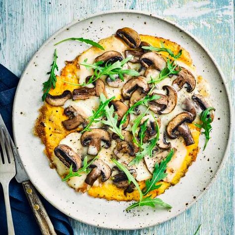 Open-faced omelette with garlic mushrooms and taleggio Omelette With Spinach, Cheese Omelette Recipe, Easy Omelette, Mushroom And Cheese, Healthy Omelette, Best Mushroom Recipe, Omelette Recipe Easy, Mushrooms Recipes, Mushroom Omelette