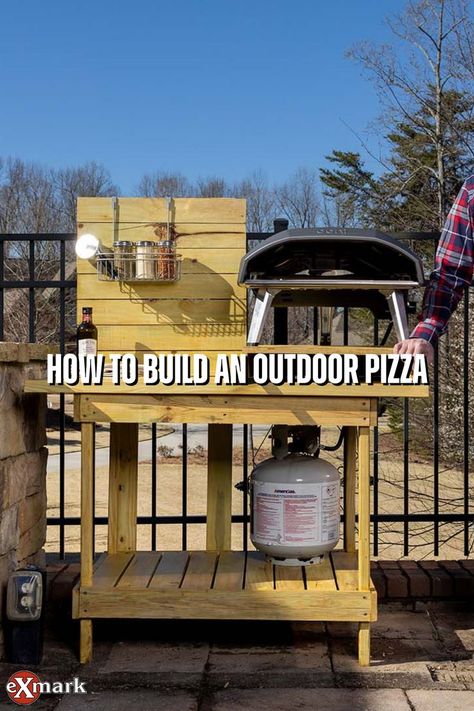 No backyard party is complete without pizza—it’s the perfect topping to a day full of family, friends and fun. So, join landscape designer and Done-In-A-Weekend Projects host Doug Scott as he walks you through building your own outdoor pizza oven stand. Once complete, you’ll be able to enjoy a perfect slice of the backyard life! Outdoor Pizza Oven Stand, Pizza Oven Station, Pizza Oven Stand, Diy Grill Table, Outdoor Wood Table, Pizza Oven Outdoor Diy, Backyard Pizza Oven, Bbq Shed, Pizza Oven Outdoor Kitchen