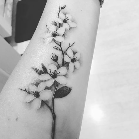 Cherry blossom/almond blossom white space tattoo by @justinsandelli Black And Gray Cherry Blossom Tattoo, Realism Cherry Blossom Tattoo, Sakura Tattoo Black And White, White Space Tattoo, Almond Tree Tattoo, Black And White Cherry Blossom Tattoo, Almond Flower Tattoo, Almond Blossom Tattoo, Cheery Blossoms Tattoo