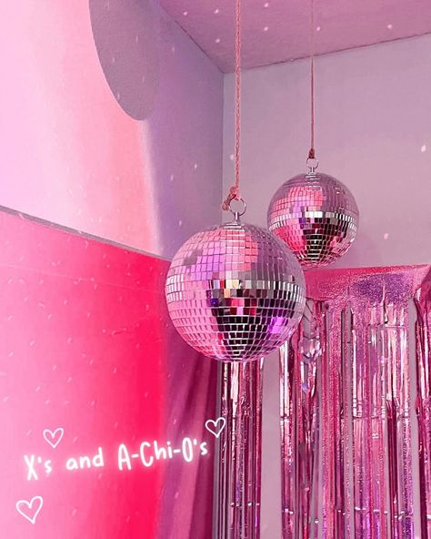 Alpha Chi Omega on Instagram: “Sisters are the best valentines 💗” Pink Mirrorball Aesthetic, Pink And Disco Ball Decor, Pink Aesthetic Party Decor, Pink Disco Decor, Pink Disco Ball Aesthetic, Pink Disco Aesthetic, Mirrorball Birthday, Pink Maximalism, Girly Pop Aesthetic