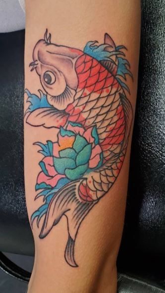 <<Check out more Koi fish tattoos #tattoomenow #tattooideas #tattoodesigns #tattoos #koi #koifish Koi Fish Tattoo Thigh, Koi Fish Sketch, Koi Tattoos, Cool Tattoo Designs, Koi Fish Tattoos, Japanese Koi Fish Tattoo, Koi Fishes, Koi Tattoo Design, Colour Tattoo