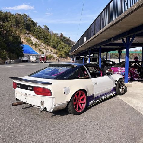 Drift Missile, Car Jdm, Cars Jdm, Racing Car Design, Car Wrap Design, Japan Cars, Drift Cars, Nissan Skyline, Jdm Cars