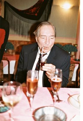 William Eggleston William Eggleston Portrait, Model Training, William Eggleston, Juergen Teller, Silver Oak, Art Of Photography, Photo Model, The Collector, White Wine