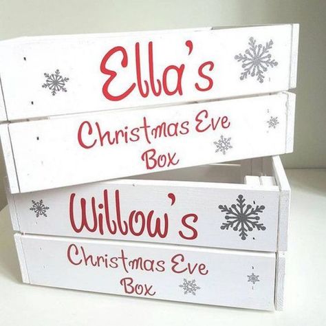 Diy Christmas Eve Box, Christmas Eve Box Ideas, Christmas Eve Crate, Xmas Eve Boxes, Christmas Eve Boxes, Personalised Christmas Eve Box, Diy Christmas Gifts For Family, The Perfect Christmas, Christmas Eve Box