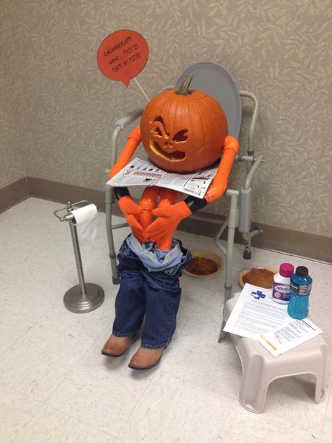 Medical Themed Pumpkins, Pumpkin Carving Ideas Medical, Surgical Pumpkin Ideas, Nurse Pumpkin Carving, Medical Pumpkin Carving Ideas, Pharmacy Pumpkin, Hospital Pumpkin Contest Ideas, Scarecrows Ideas, Pumpkin Decorating Contest